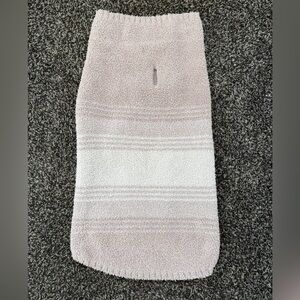 🐶Barefoot dreams, DOG sweater. SOFT